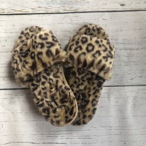 Victoria’s secret slide faux fur slipper